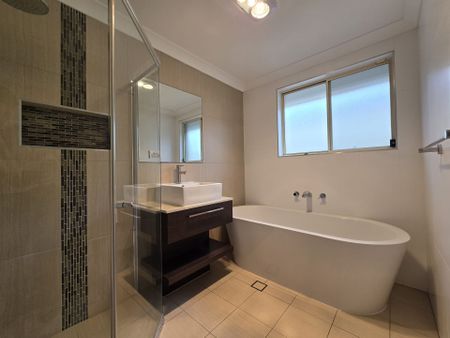 Convenient, Low maintenance gem! - Photo 4