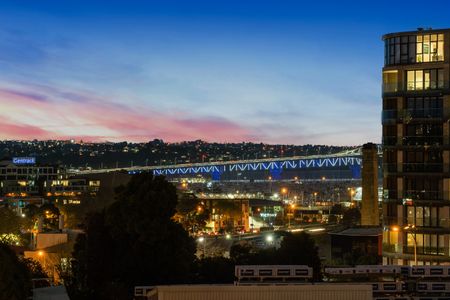 Exclusive Apartment With 3x Secure Parking - Photo 4