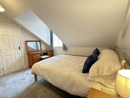 3 bedroom apartment to rent - Photo 3