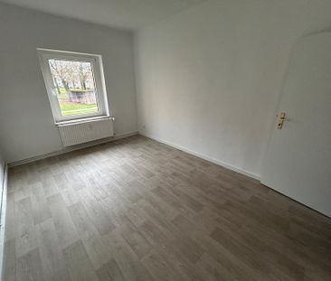 Geräumig und Modern! 3-Zimmer-Wohnung im Erdgeschoss verfügbar! - Foto 1