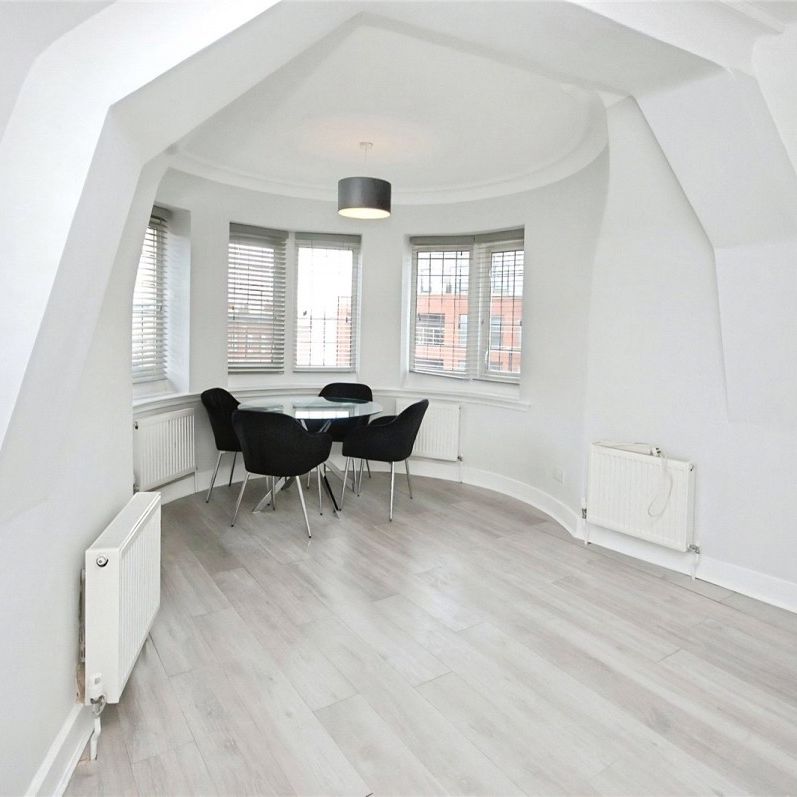 Regents Park Road, N3, London - Photo 1