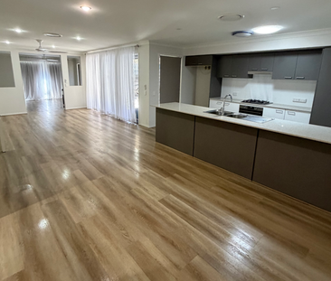 27 Wildwood Circuit, Mango Hill, QLD - Photo 5