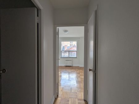 For Lease - 206 St George Street Unit# 303, Toronto, Ontario - Photo 4