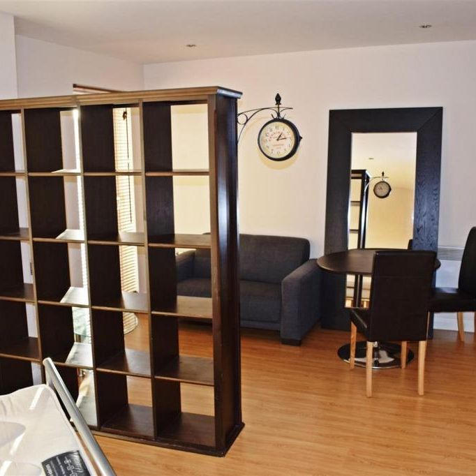 1 bedroom flat to rent - Photo 1