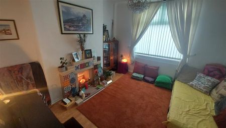 3 bedroom property to rent - Photo 2