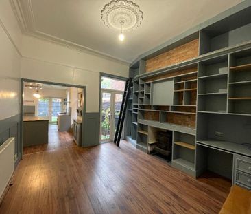 4 bedroom terraced house to rent - Photo 3