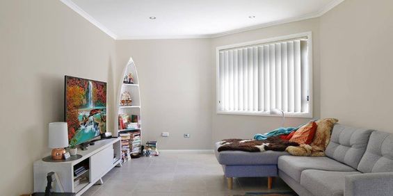 NEAR NEW 3 BEDROOM VILLA - Photo 3