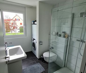 moderne 2.5 Zi.-Wohnung an zentraler Lage - Photo 5