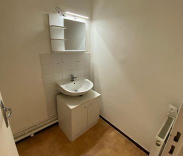 Location Appartement 2 pièces 50m² PERPIGNAN 66100 - Photo 6