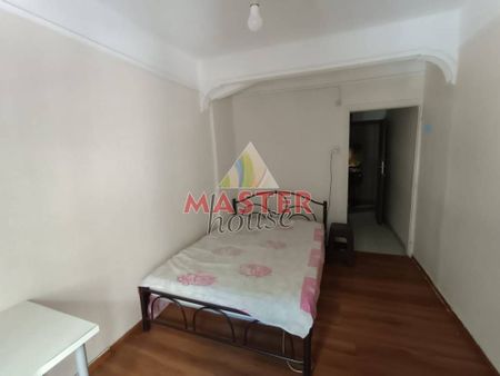 Studio/Γκαρσονιέρα για ενοικίαση Κέντρο (Χαριλάου) - Photo 2