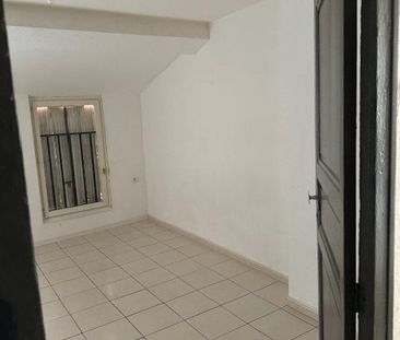 Location Appartement 3 pièces 60m² NARBONNE 11100 - Photo 2