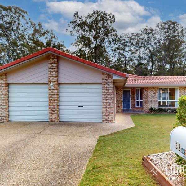 Family Home In Peaceful Estate - Photo 1