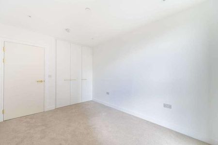 Grand Union, Alperton, HA0 - Photo 3