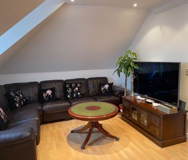2 Bed Flat, Castle Gate, RG1 - Photo 2