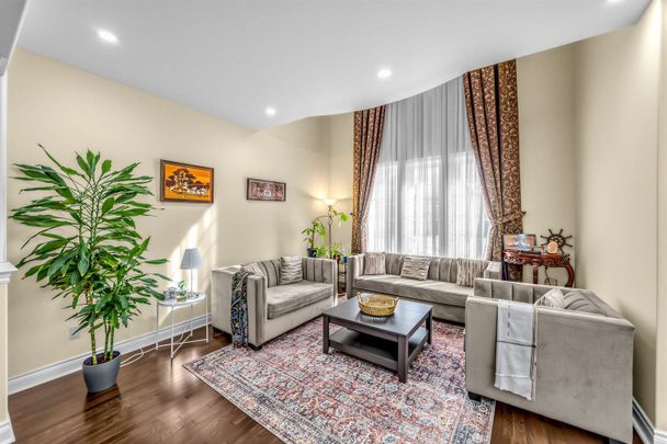 For Lease - 54 Kelways Circle Unit# (Upper Level), Brampton, Ontario - Photo 1
