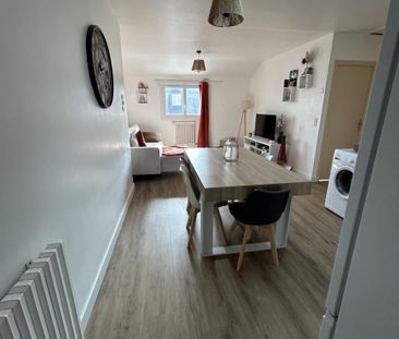 Appartement T3 plein centre Yffiniac - Photo 2