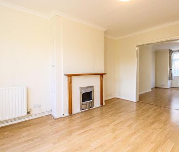 2 bedroom semi-detached house to rent - Photo 2