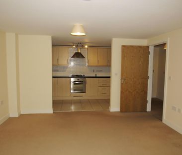 2 bedroom apartment to rent - Photo 2