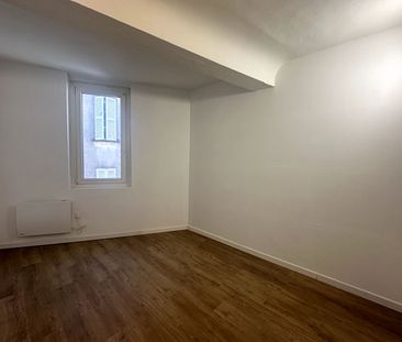 Location Appartement 3 pièces 42m² - Photo 5