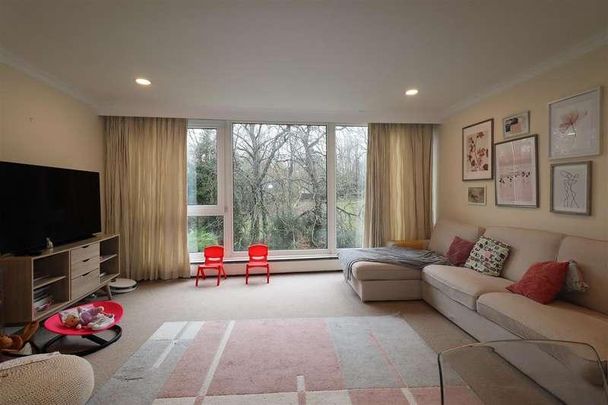 Bollin Mews, Prestbury, Cheshire, SK10 - Photo 1