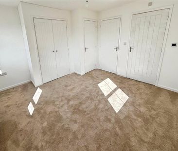 3 bedroom semi-detached house to rent - Photo 6
