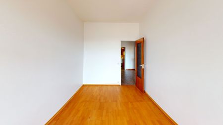 ANTWERPEN - Ruim 3 slaapkamer appartement nabij het Zuid. - Foto 4