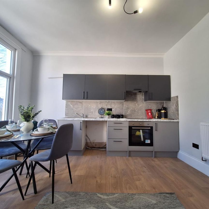 Werndee Road, London SE25 - Photo 1