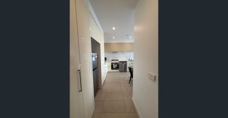 Fully furnished apartment - In the heart to Box Hill accessible to all Major Hospitals,Shopping Malls and public transport - Photo 3