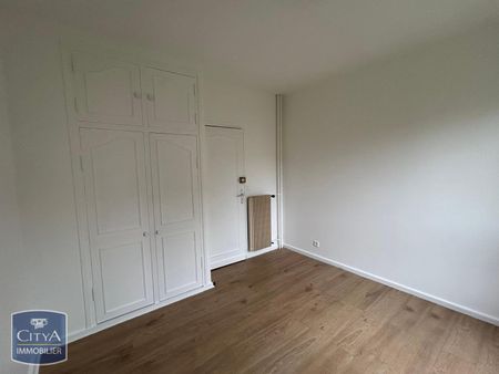 Location Appartement 4 pièces 77m² LE MANS 72000 - Photo 3