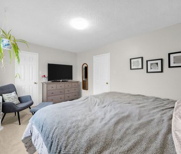 For Lease - 15 Fulton Crescent, Whitby, Ontario - Photo 6