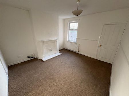 St Johns Road - Photo 4