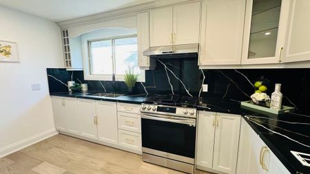 For Lease - 65 Heaslip Terrace Unit# Upper, Toronto, Ontario - Photo 5