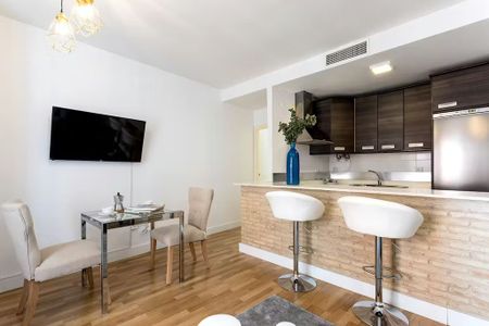 Calle Francos, Sevilla, Andalusia 41004 - Photo 3