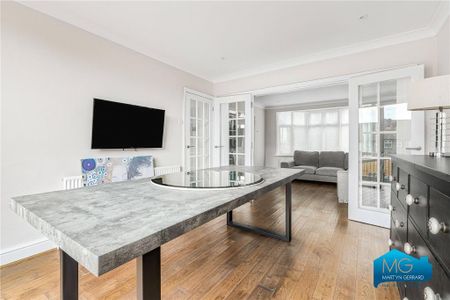 3 bedroom semi-detached house to rent - Photo 3