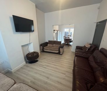 Salisbury Road, Liverpool, L15 - Photo 3