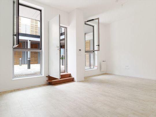 NANCY CENTRE STUDIO RENOVE LOI MALRAUX DE 30,32 M2 AVEC CAVE - Photo 1