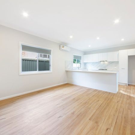 Stylish 2 Bedroom Granny Flat - Photo 3