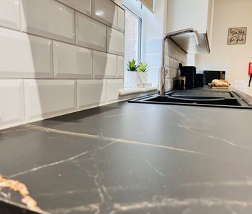 BEDROOM 3 – LARGE DOUBLE ENSUITE - Photo 6