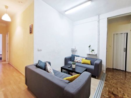 Modern room in Fernández de los Ríos - Photo 5