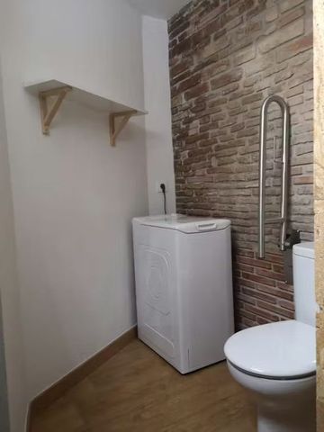 Calle Sierra de los Castillejos, Málaga, Andalusia 29016 - Photo 2