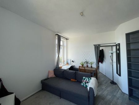 Location Appartement 3 pièces 40m² LILLE 59000 - Photo 2