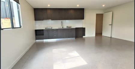 Large one bedroom Granny Flat for lease - Photo 5