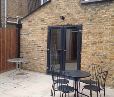 Room in a Shared House, Khama Rd, SW17 - Photo 1