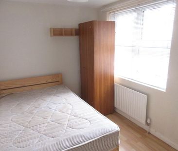 Great 4 Bedroom Student House, 22 Palestine Street, BT71QL, Belfast - Photo 3