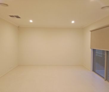 Charming Home in the Heart of Bethany Park! - Photo 3