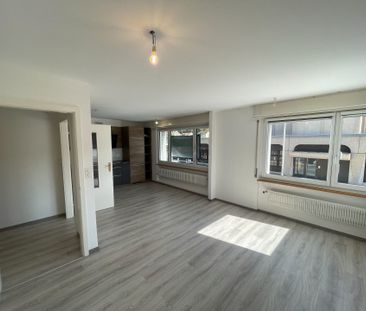 Appartement de 70m2 devant la gare avec balcon - Photo 4