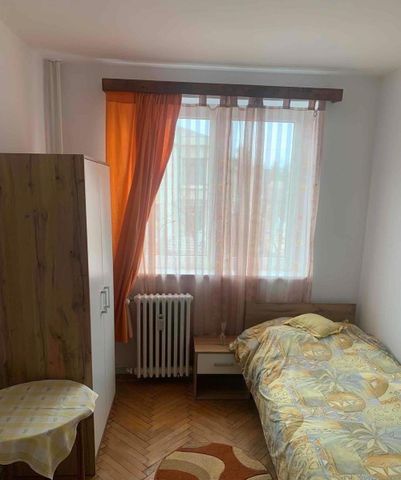 Închiriez apartament cu două camere in rădăuți. - Photo 2