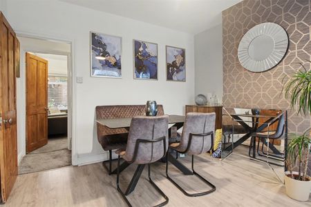 2 Bedroom House to let - Photo 3