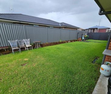 LUXURY LIVING IN GILLIESTON - Photo 5