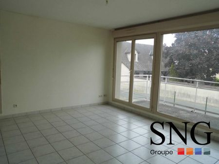 T2 AVEC TERRASSE ET PARKING - Photo 2